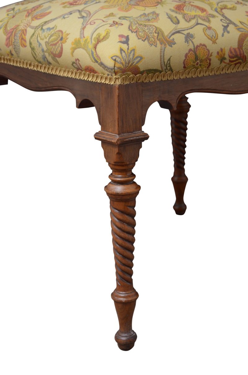 Superb Quality And Very Attractive Victorian Stool Walnut Dressing Table Stool - Image 4